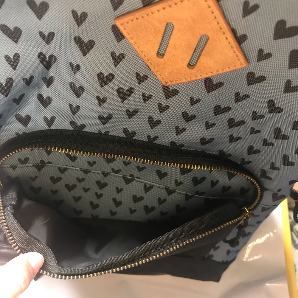 Mossimo Blue Heart Printed Backpack - Picture 6 of 7